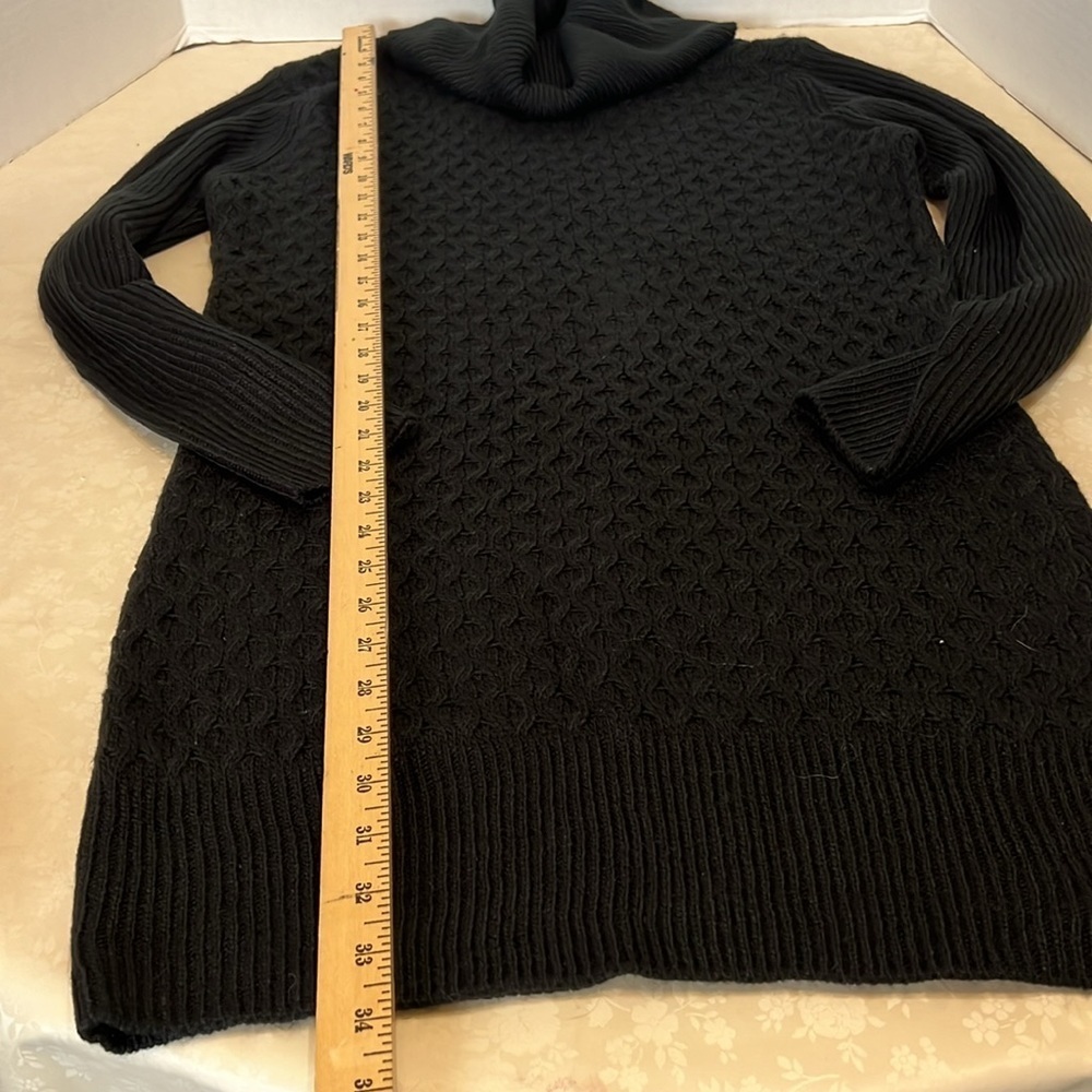 Venus Cowel-Neck dress black - Picture 2 of 7